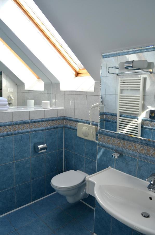 Hotel Iadolina Stana de Vale Ngoại thất bức ảnh
