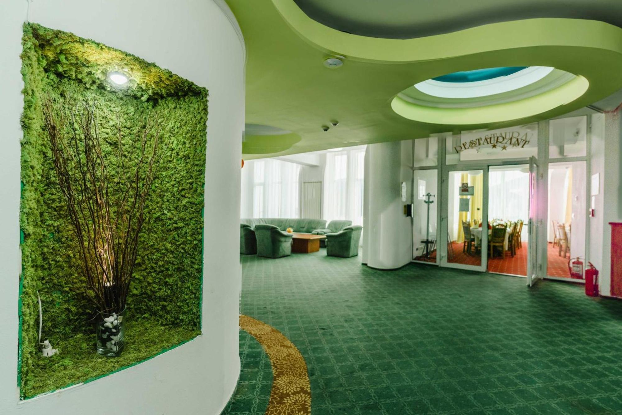 Hotel Iadolina Stana de Vale Ngoại thất bức ảnh